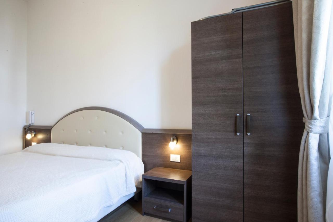 Hotel Amalfi Milano Dış mekan fotoğraf
